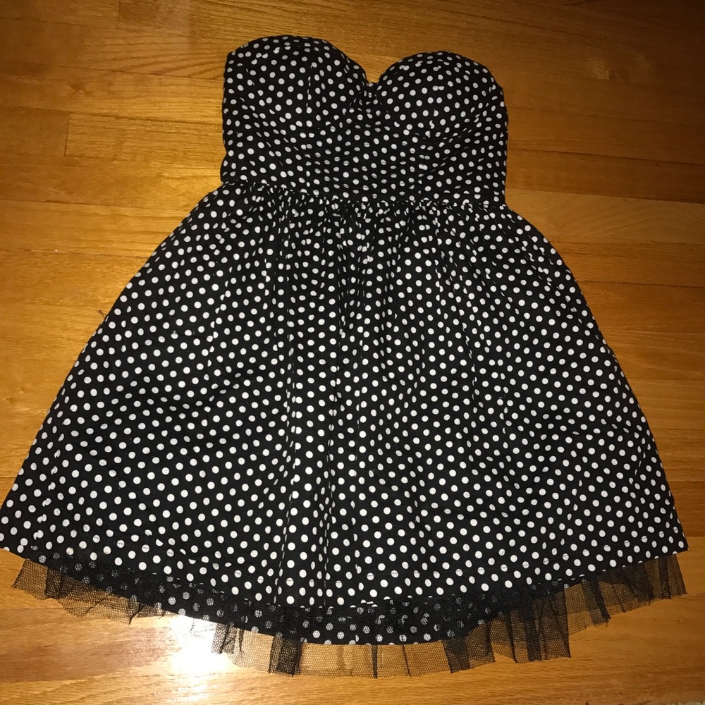 Forever21 Strapless Polkadot Dress